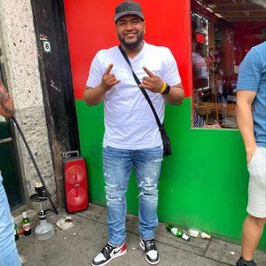 Meet your Posher, Harold